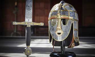 Reproduction Swords and Armour Collectables from English Heritage