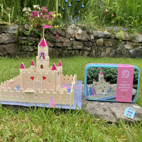 Princess Castle Play Set Tin