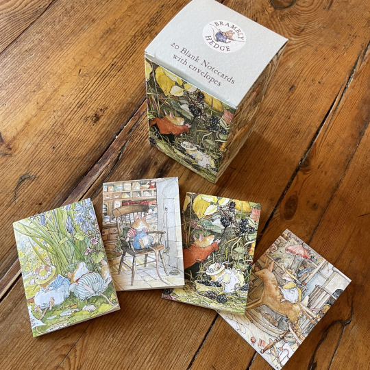 レア♪LAKELAND STUDIOS　Brambly Hedge A collection of Lakeland Studios wall plaques together with