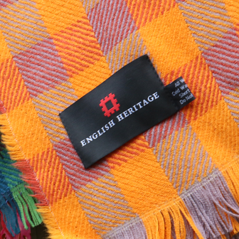 Throws & Rugs